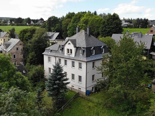 Stilvolles Mehrfamilienhaus im Erzgebirge zu verkaufen