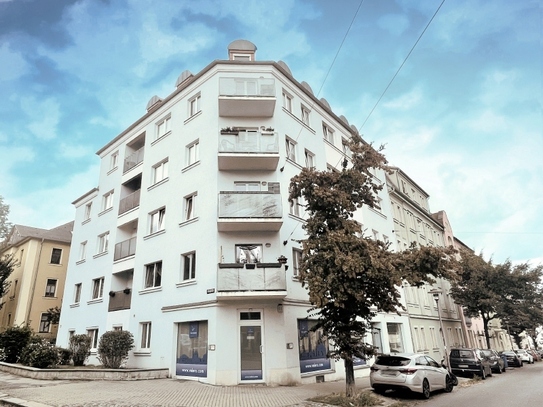 Am Hebbelplatz! BEATE PROTZE IMMOBILIEN