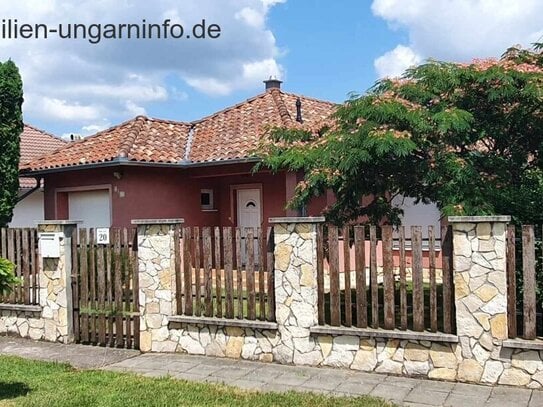 Modernes Einfamilienhaus, mediterraner Stil, zu verkaufen im Komitat Somogy