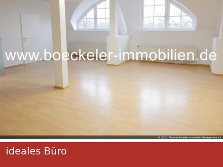 1-A-Lage =Moderne Büro-Praxisfläche = hohe Kundenfrequenz = sehr gutes Mieterklientel