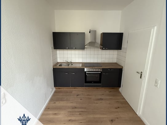 Wunderschöne, frisch renovierte 2-Zimmer-Wohnung mit hochwertiger Ausstattung und neuer Einbauküche!