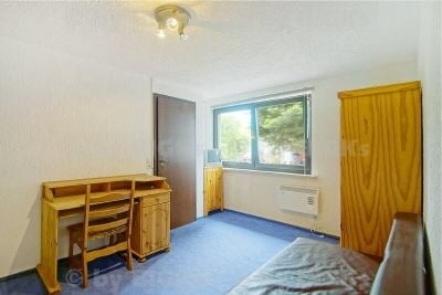 Suhl: Möblierte 1 Zimmer Wohnung ,integr.Küche&Duschbad,Garten (-;)