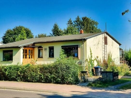 Bungalow + Gartenhäuschen im Seebad Ueckermünde