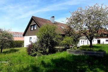 Passau-Haidenhof: EFH mit ELW und großem Garten zu verkaufen