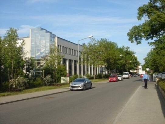 23_VB2583c Provisionsfreie Souterrain-Büroflächen in einem modernen Bürohaus / Regensburg - West