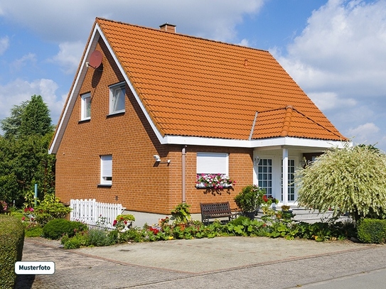 Reihenmittelhaus in 23795 Bad Segeberg, Theodor-Storm-Str.