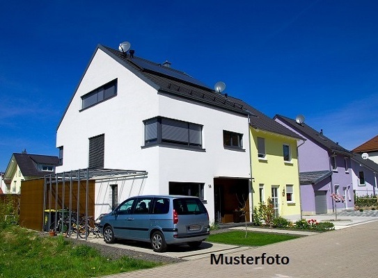 2-Familienhaus mit Garage + provisionsfrei +