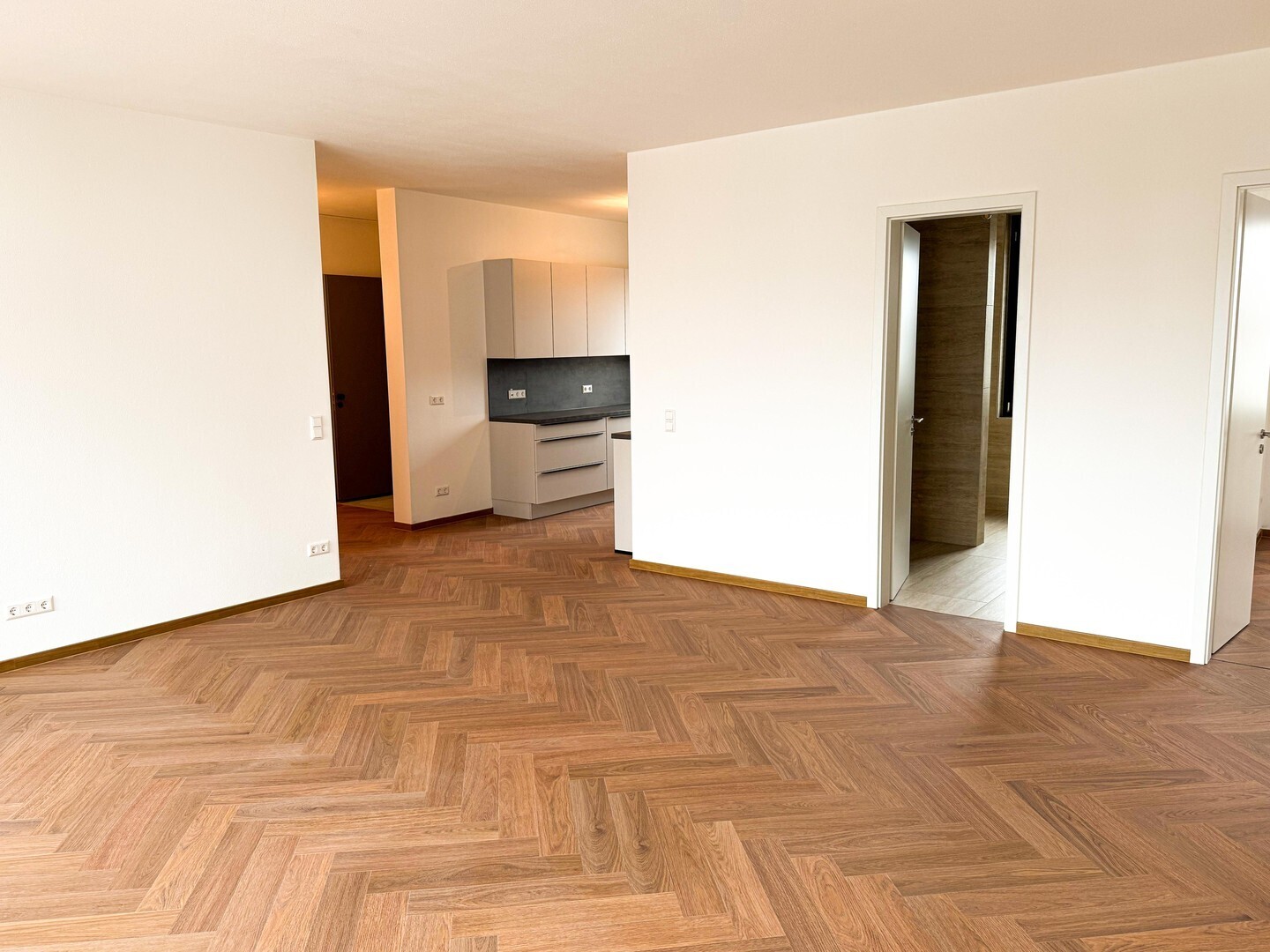                                                               Erstbezug- hochwertige 3-Zimmer-Neubauwohnung mit 2,8m Deckenh&ouml;he und Loggia                                                       in Denkendorf (Eichstätt)