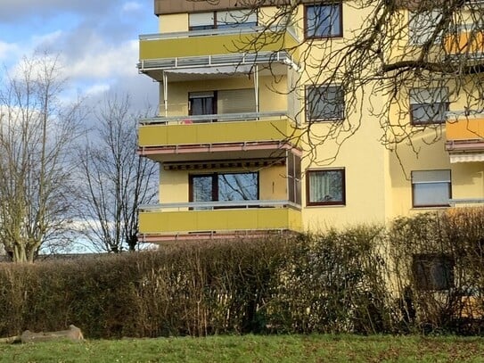 Sonnige 2-Zimmer-Wohnung mit großem Süd-West-Balkon, unweit S-Bahn-Station in Dietzenbach