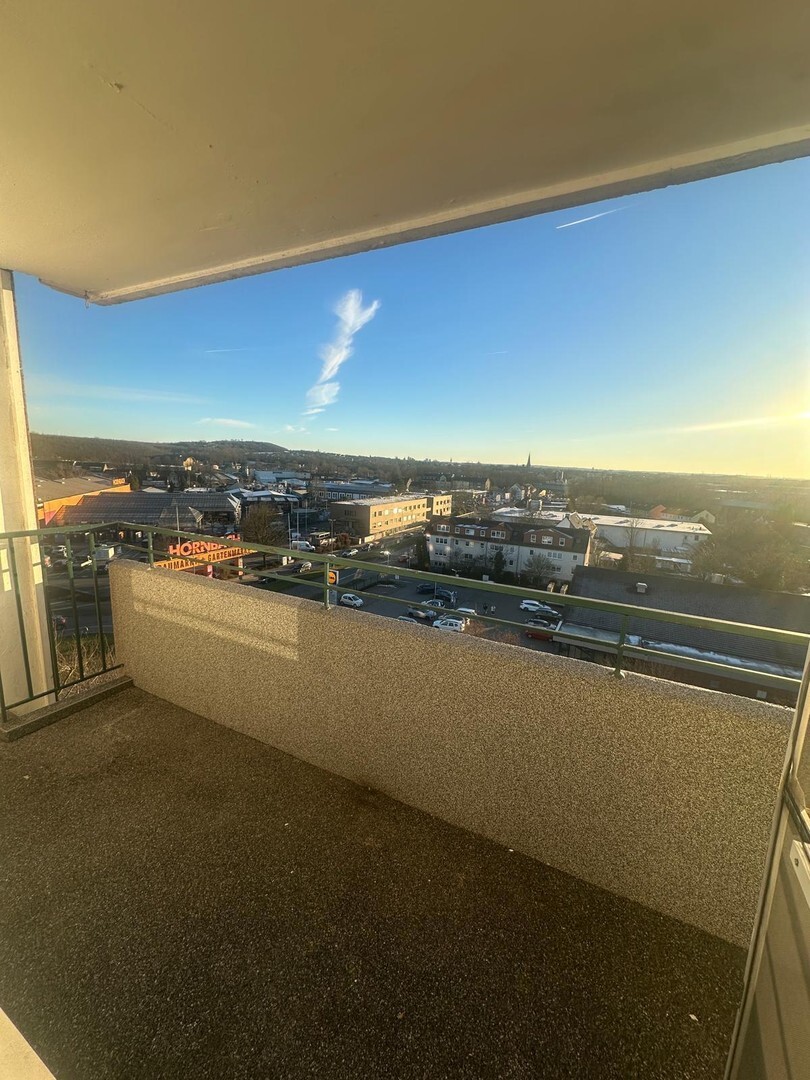                                                               2-Zimmer-Wohnung mit Balkon u. guter Verkehrsanbindung                                                       in Süd (Kassel)