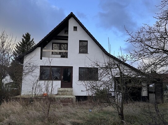 Einfamilienhaus mit tollem Garten