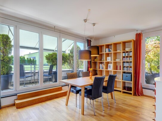 Traumhafte Dachterrassenwohnung mit tollem Raumgefühl und 2 Terrassen.