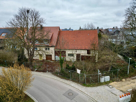 XXL-Bauplatz mit Abrisshaus