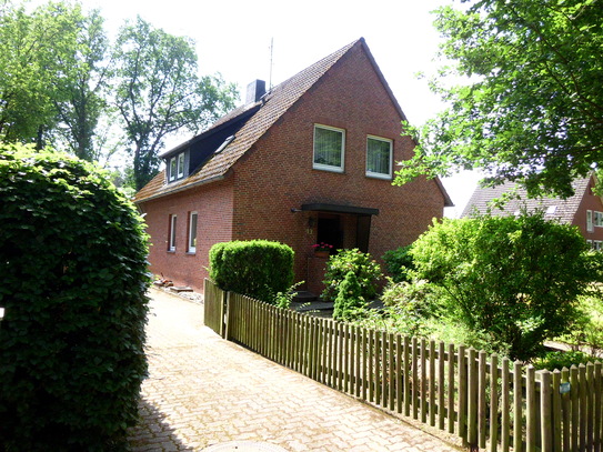 EH0090 Einfamilienhaus mit ELW in Undeloh