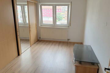 ObjNr:B-18454 - tolle Wohnung in Ludwigshafen; 2,5 Zimmer im 3. OG mit Balkon