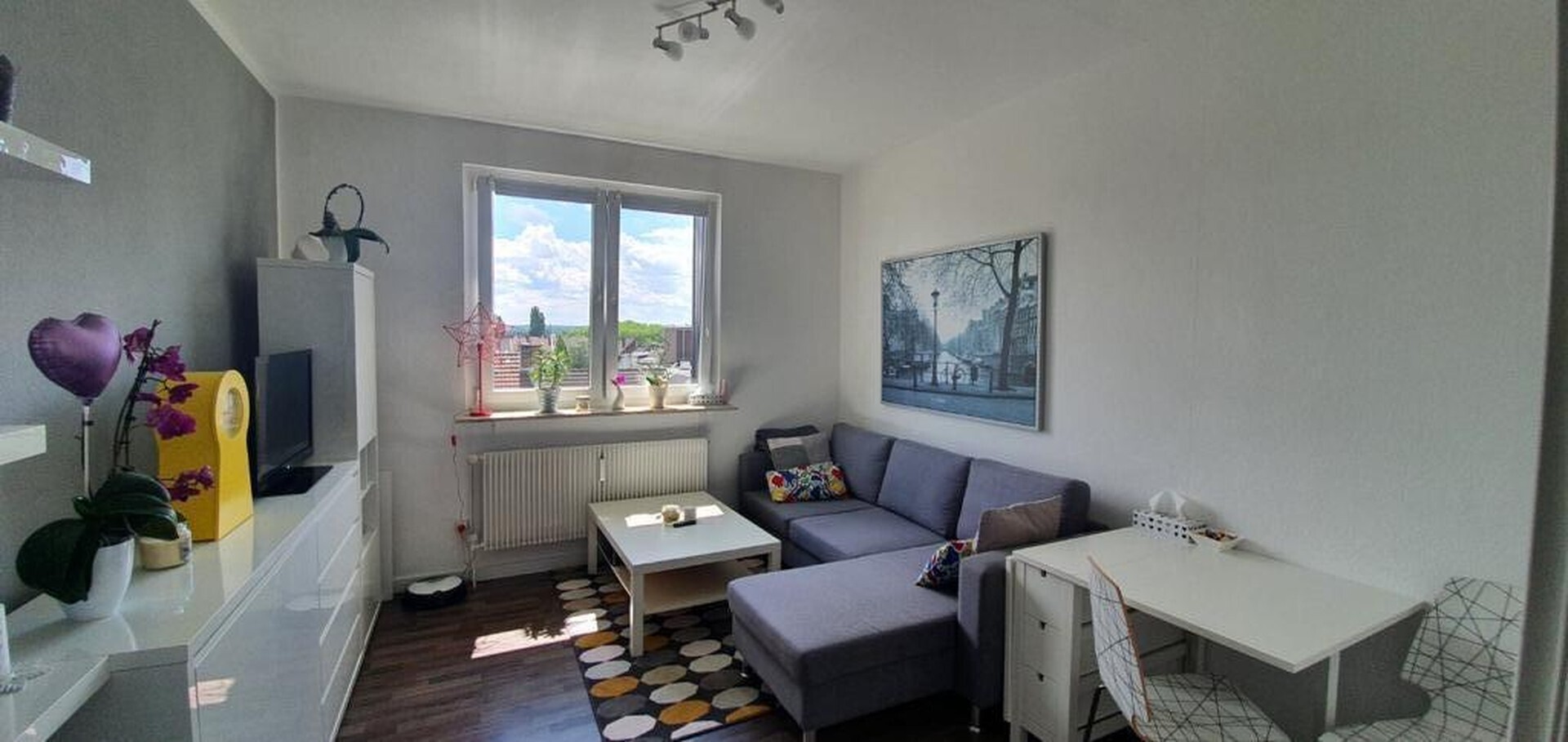                                                               Attraktive 2-Zimmer-Dachgeschosswohnung im Herzen von Oberhausen                                                       in Oberhausen (Augsburg)