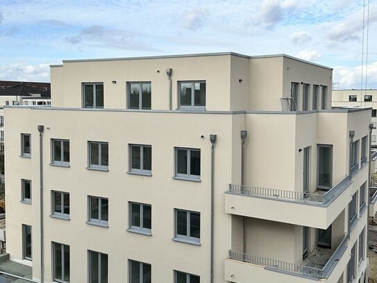 Exklusive, neue 1-Zimmer-Wohnung mit Balkon, in Berlin-Karlshorst