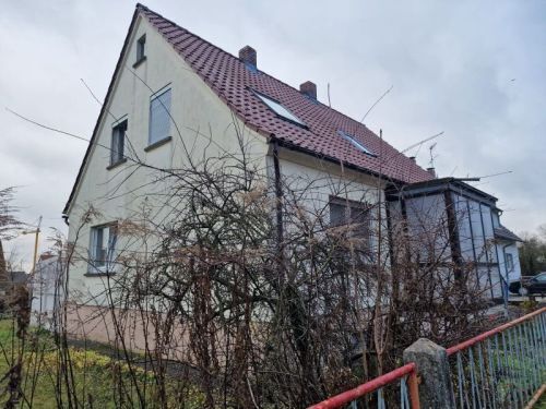 Einfamilienhaus mit Garten in 97294 Unterpleichfeld / Würzburg