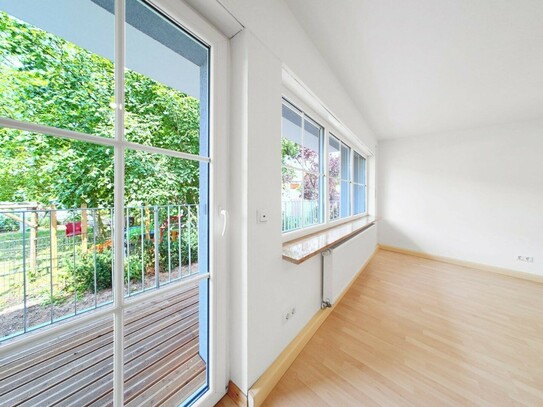 2-Zimmer-Wohnung in Erlangen mit Balkon & Garten von privat