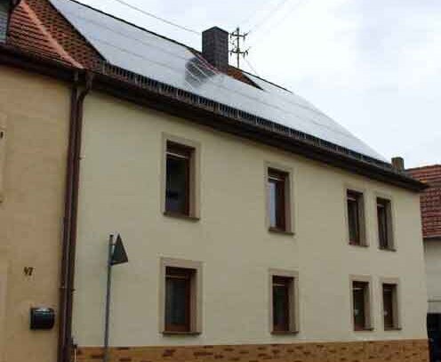 Charmantes ehemaliges Bauerngehöft mit Fotovoltaikanlage in Lettweiler Nähe Bad Sobernheim