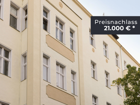 Preisnachlasse sichern auf bezugsfreie, sanierte 2-Zimmer-Altbauperle mit Aufzug & Balkon