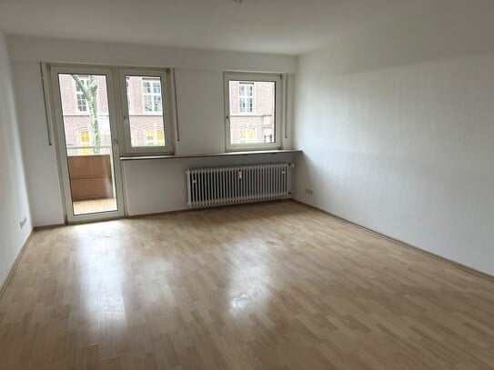 2-Zimmer Wohnung mit Einbauküche bezugsfertig