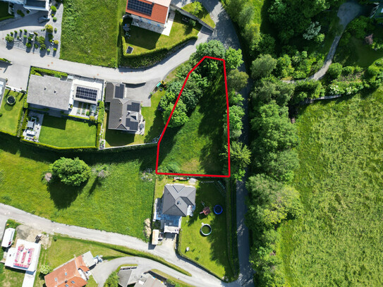 Sonniges Baugrundstück mit 1.240m² nahe der Künstlerstadt Gmünd