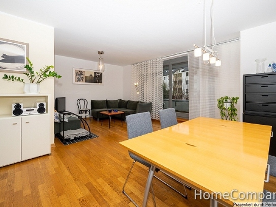 Stylish apartment in Düsseldorf’s Düsseltal district, with balcony, wi-fi and two bedrooms