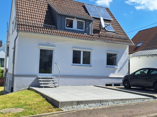 Haus/ Whg. in Aalen -Was. 4 Zimmer, 100 m², großer Garten, ruhige Lage: Spiesel, Zentrumsnah