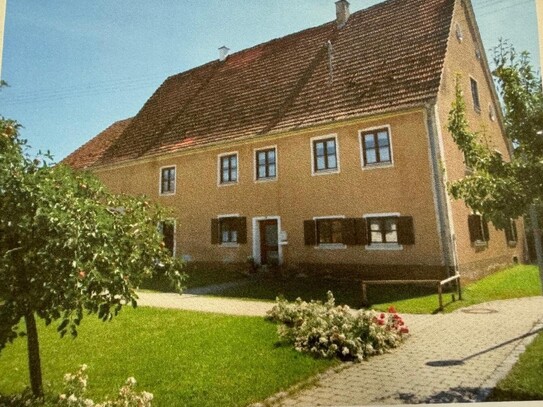 Historisches Schulhaus am Zwergbach mit ca. 250 qm Wohnfläche