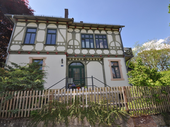 Villa - Mehrfamilienhaus ausgezeichnet mit dem Denkmalpreis (vermietet)