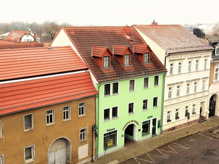 ebenerdiges Ladenlokal am Markt in Artern zu vermieten