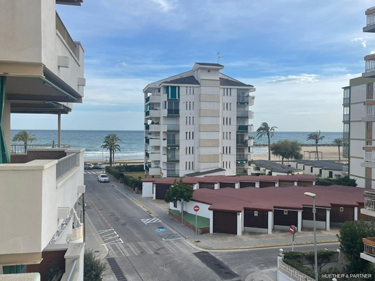 Strandnahe Wohnung mit Meerblickbalkon an wunderschönen Costa Daurada