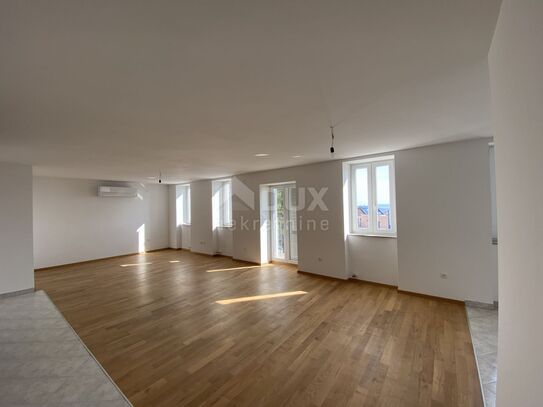 RIJEKA, KRIM – 3BR+DB in einem neuen Gebäude!