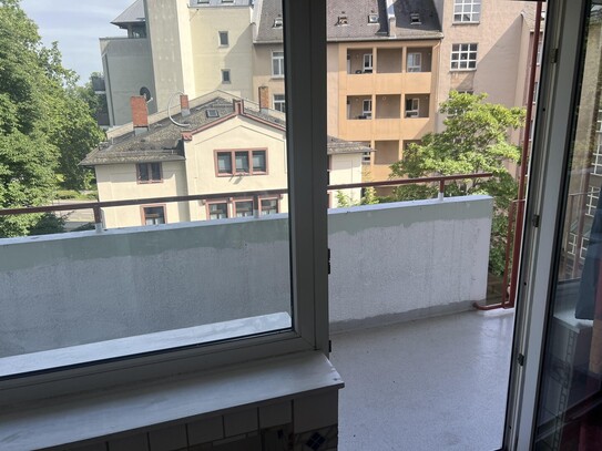Möbilierte Ein-Zimmer Apartment in Frankfurter Innenstadt