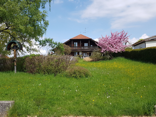 Schönes Baugrundstück 
mit Zufahrt in Siedlungslage
in Gangkofen