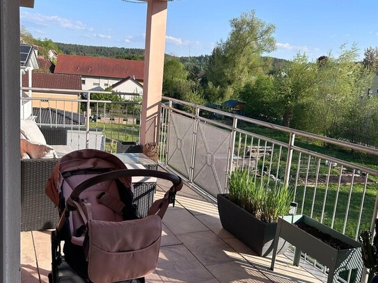 Sanierte 3-Zimmer Wohnung mit Balkon