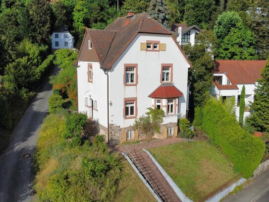 charmante Altbau-Villa sucht neuen Eigentümer