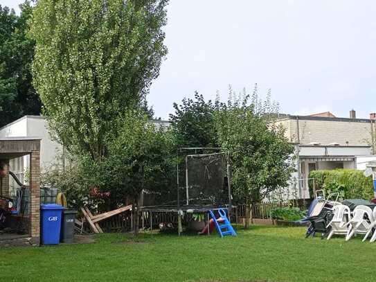 2 Eigentumswohnungen/Zweifamilienhaus in guter Lage in Nordenham