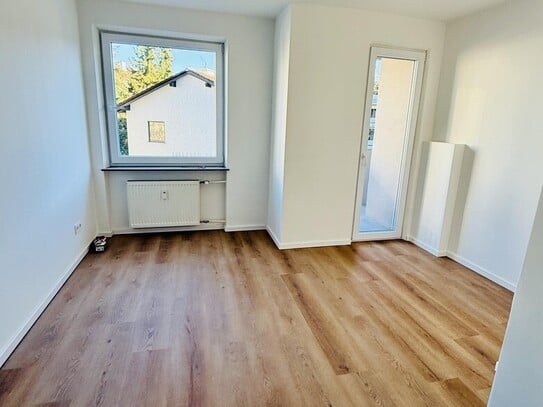 WG-Zimmer mit Balkon in Schwabing-West - Bestlage! Direkt am Olympiapark! Luitpoldpark! Erstbezug!