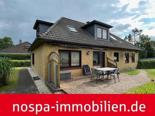 Ebenerdiges Wohnen ist möglich! Voll unterkellertes Einfamilienhaus mit Einliegerwohnung und Garage!