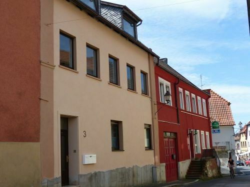 3-Familienhaus in 97450 Arnstein, 21 Min bis Würzburg (ID 10388)