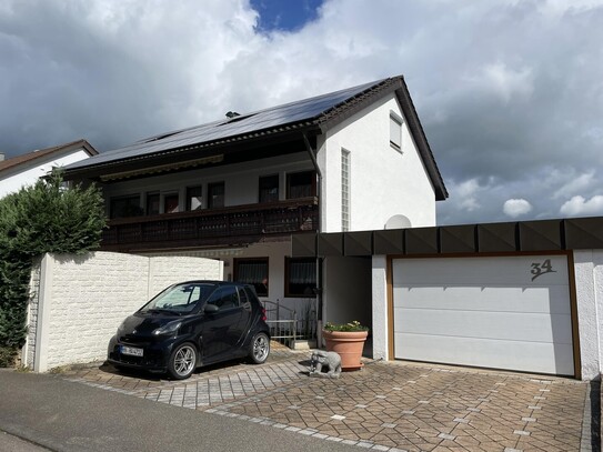 Freistehendes Einfamilienhaus mit Photovoltaik in guter Lage mit Garten in Nordheim zu verkaufen.