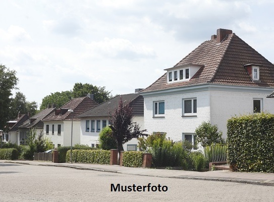 Gemütliches Einfamilienhaus mit Garage