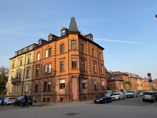 Helle 2 Zimmer Wohnung im Erdgeschoß, saniert, modern, zentrumsnah