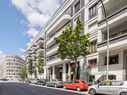 Südliche Friedrichstadt: Neubau-Wohnung mit hochwertiger Ausstattung, Balkon & TG-Stellplatz