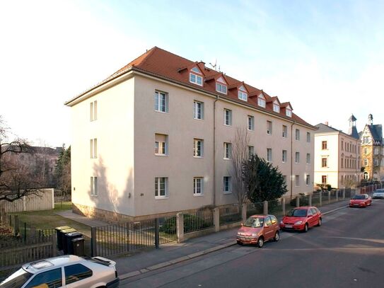 Praktische 1-Zimmer-Wohnung in ruhiger, grüner Lage.