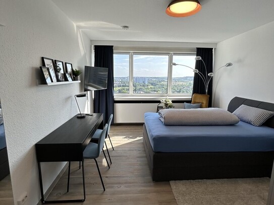 Vollmöbliertes 1-Zimmer Apartment mit Ausblick im SI-Centrum, 2023 Saniert, ab sofort verfügbar