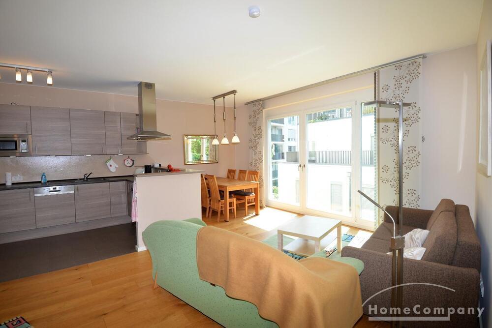 Lichtdurchflutete, große 2-Zimmer-Wohnung in Mitte, möbliert - Foto 1