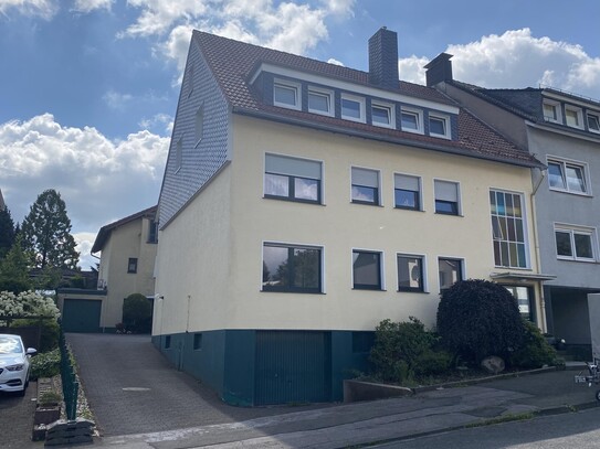 Schöne 4 Zimmer Wohnung mit Stellplatznutzung und Hobbyraum in zentraler Lage von Lennep